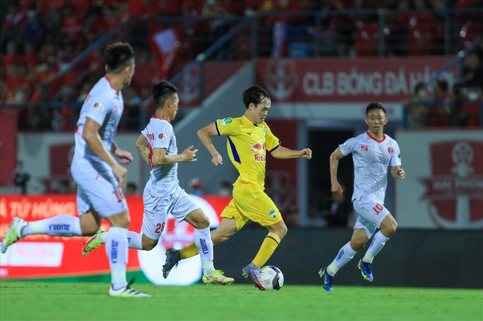 Kết quả, lịch thi đấu bóng đá 19.8: Hoàng Anh Gia Lai vs Hải Phòng