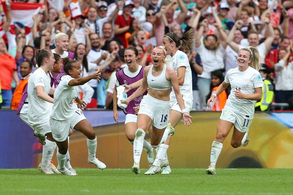 Kết quả, lịch thi đấu bóng đá 1.8: Tuyển nữ Anh lần đầu vô địch Châu Âu