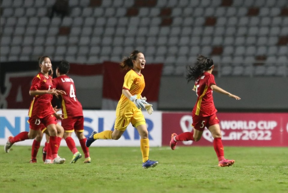 Kết quả, lịch thi đấu bóng đá 2.8: U18 nữ Việt Nam đá bán kết